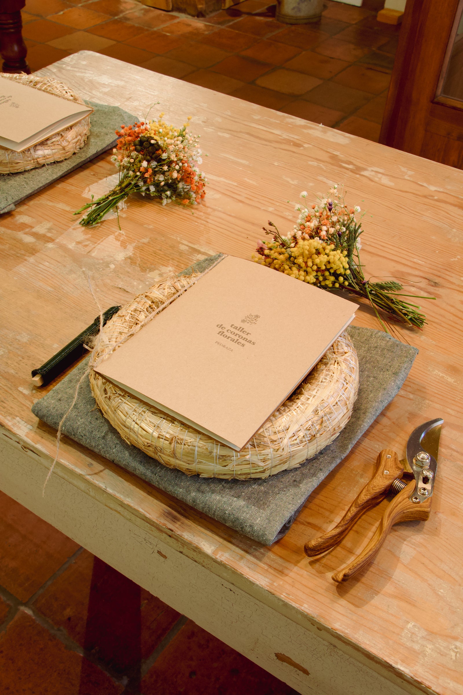 Floral Wreath Workshop in Pedraza – 2-Hour Boutique Experience