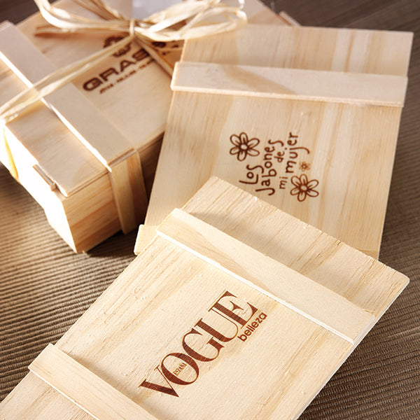 Cajas de madera personalizadas con logotipos para jabones de empresa