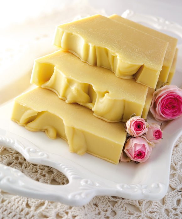 Jabón artesanal de Rosa Mosqueta con rosas - Los Jabones de Mi Mujer