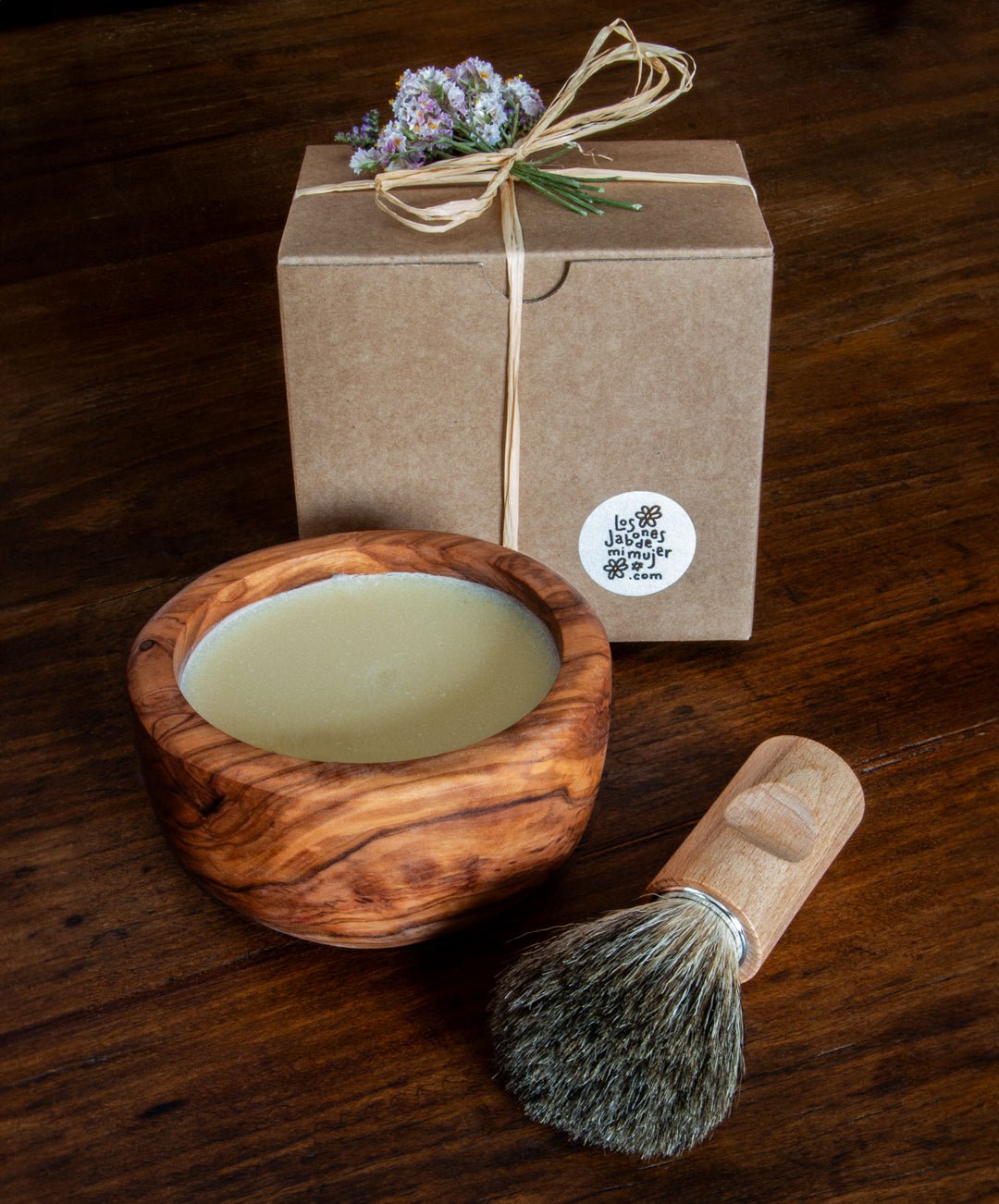 Jabón afeitado en cuenco de olivo - Los Jabones de Mi Mujer